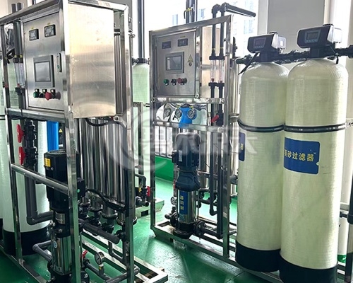 反滲透設備 (3).jpg 反滲透設備 (3).jpg